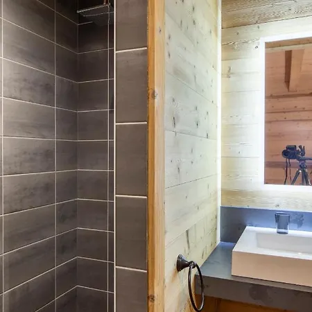 Horizon 180 4 Etoiles Sauna Chalet