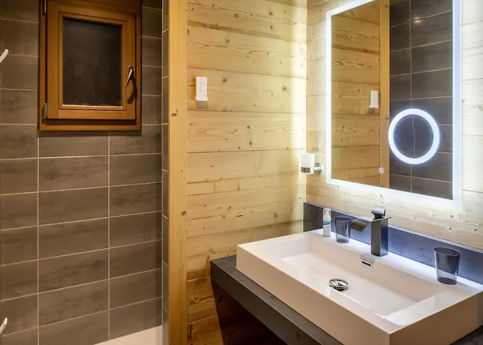 Horizon 180 4 Etoiles Sauna Chalet *